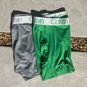 Calvin Klein Men's Green and Gray Boxer Briefs